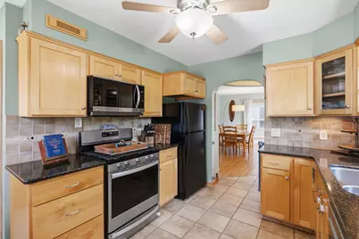 3824 Toledo Avenue N, Robbinsdale, MN 55422 - Photo 5