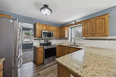 9120 Barrington Terrace, Brooklyn Park, MN 55443 - Photo 7