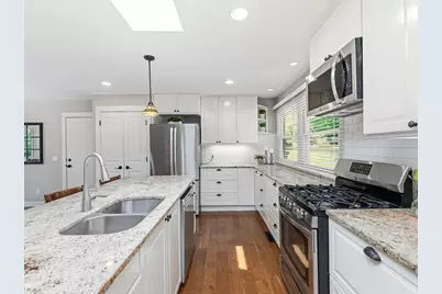 5936 Woodland Circle, Minnetonka, MN 55345 - Photo 5