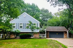7424 Edgewood Ave N, Brooklyn Park, MN 55428 - Photo 1