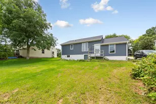 211 Independence Ave S, Clarks Grove, MN 56016 - Photo 7