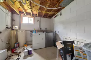 211 Independence Ave S, Clarks Grove, MN 56016 - Photo 23