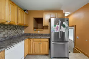 211 Independence Ave S, Clarks Grove, MN 56016 - Photo 11