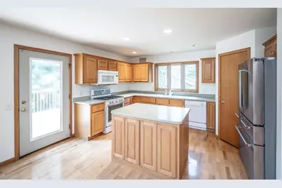 700 Ridge Road, Henderson, MN 56044 - Photo 15