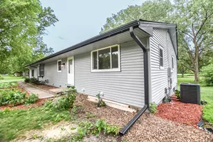 6631 Jackson St NE, Fridley, MN 55432 - Photo 3