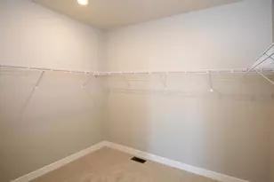 17940 Greenwich Wy, Lakeville, MN 55044 - Photo 9