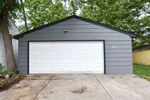 5027 Emerson Ave N, Minneapolis, MN 55430 - Photo 23