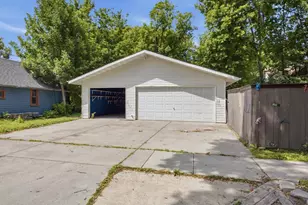 523 10th St S, Moorhead, MN 56560 - Photo 29