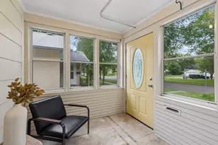 1459 Pascal Street N, Saint Paul, MN 55108 - Photo 7