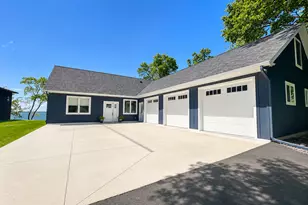 13540 Indian Beach Rd, Spicer, MN 56288 - Photo 3
