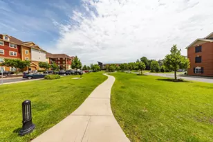 10254 Bleeker St, Woodbury, MN 55129 - Photo 31
