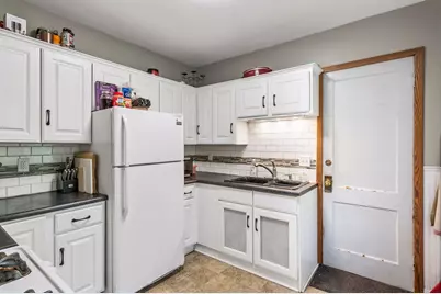 629 Lexington Parkway N, Saint Paul, MN 55104 - Photo 27