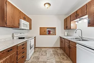 218 Marvin Elwood Rd, Monticello, MN 55362 - Photo 9