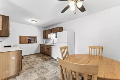 218 Marvin Elwood Road, Monticello, MN 55362 - Photo 7