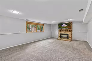 1592 Bellows St, West Saint Paul, MN 55118 - Photo 21