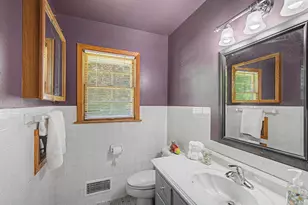2213 Holloway Ave E, North Saint Paul, MN 55109 - Photo 9