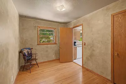 2213 Holloway Avenue E, North Saint Paul, MN 55109 - Photo 27