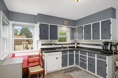 837 Pedersen Street, Saint Paul, MN 55119 - Photo 9