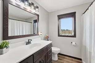 716 W 8th St, Litchfield, MN 55355 - Photo 15