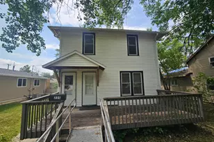 225 12th St N, Breckenridge, MN 56520 - Photo 1