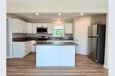 519 E 9th Street, Morris, MN 56267 - Photo 3