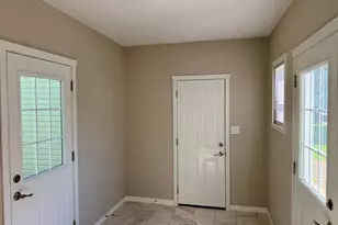 519 E 9th St, Morris, MN 56267 - Photo 11