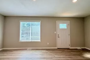 519 E 9th St, Morris, MN 56267 - Photo 13