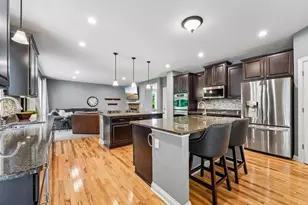 3350 Malcom Ct SW, Prior Lake, MN 55372 - Photo 5