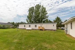 596 Old Willow Ct NW, Bemidji, MN 56601 - Photo 15
