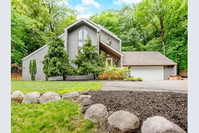 13900 Hill Ridge Drive, Hopkins, MN 55305 - Photo 61