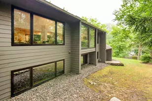 13900 Hill Ridge Dr, Hopkins, MN 55305 - Photo 53