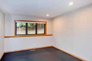 13900 Hill Ridge Dr, Hopkins, MN 55305 - Photo 59