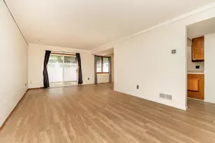 1013 124th Cir NW, Coon Rapids, MN 55448 - Photo 3