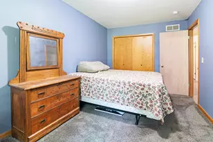532 Pleasant Dr, Hastings, MN 55033 - Photo 15