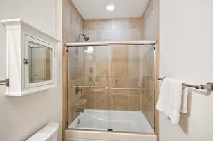 100 3rd Ave S, Minneapolis, MN 55401 - Photo 15