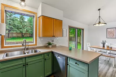 868 Winterberry Court, Woodbury, MN 55125 - Photo 11