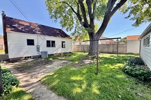 180 Bernard St E, West Saint Paul, MN 55118 - Photo 15