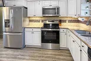 13994 Holyoke Ct, Apple Valley, MN 55124 - Photo 35