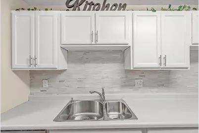 132 Demont Avenue #221, Little Canada, MN 55117 - Photo 3