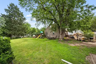 2241 E 57th St, Minneapolis, MN 55417 - Photo 25
