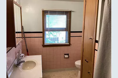 413 Hawthorne Street E, Albert Lea, MN 56007 - Photo 25