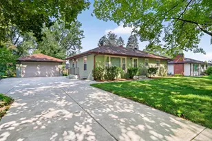3083 Wilder St N, Roseville, MN 55113 - Photo 1