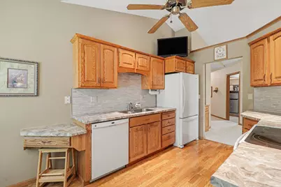 594 Cherrywood Court, Red Wing, MN 55066 - Photo 13