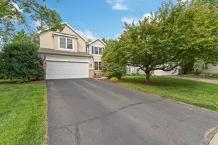 14290 Flora Way, Apple Valley, MN 55124 - Photo 3