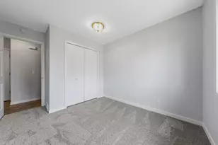 5226 Beachside Dr, Hopkins, MN 55343 - Photo 21