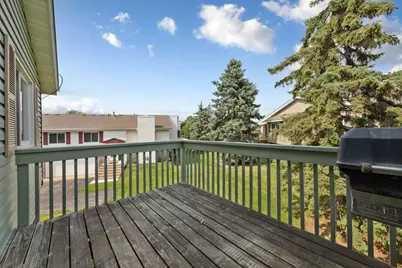 5226 Beachside Drive, Hopkins, MN 55343 - Photo 13