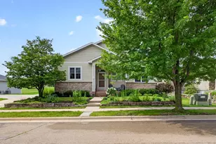 1948 Hadley Creek Dr NE, Rochester, MN 55906 - Photo 29