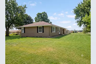 301 S Walnut Street, Belle Plaine, MN 56011 - Photo 9