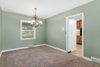 1531 Idaho Avenue W, Falcon Heights, MN 55108 - Photo 5