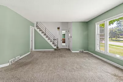 1531 Idaho Avenue W, Falcon Heights, MN 55108 - Photo 3